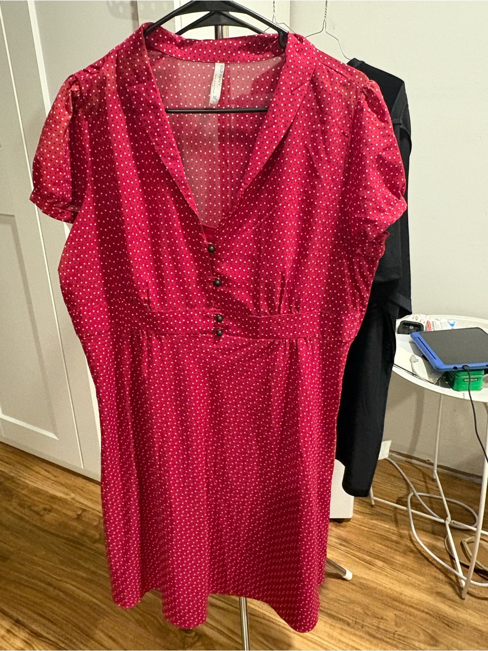 Old Navy Red Polka Dot V‑Neck Button Dress